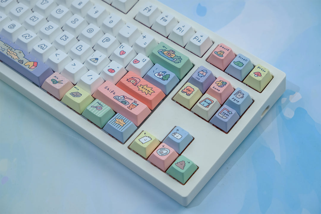 Smiley Face Custom PBT Keycap Set // Cherry